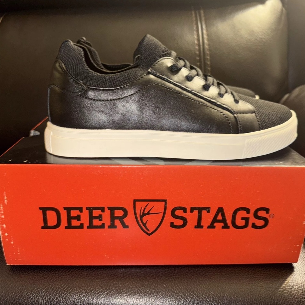 Deer Stags Sneakers  Shoes  Dawson JR Black Size 3M new in a the box